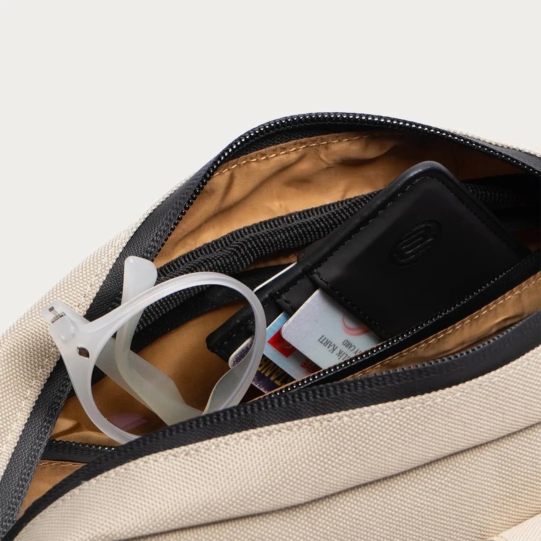 Traveler Waist Bag 6